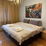 Heart Of Yesilkoy-green Village Apartment